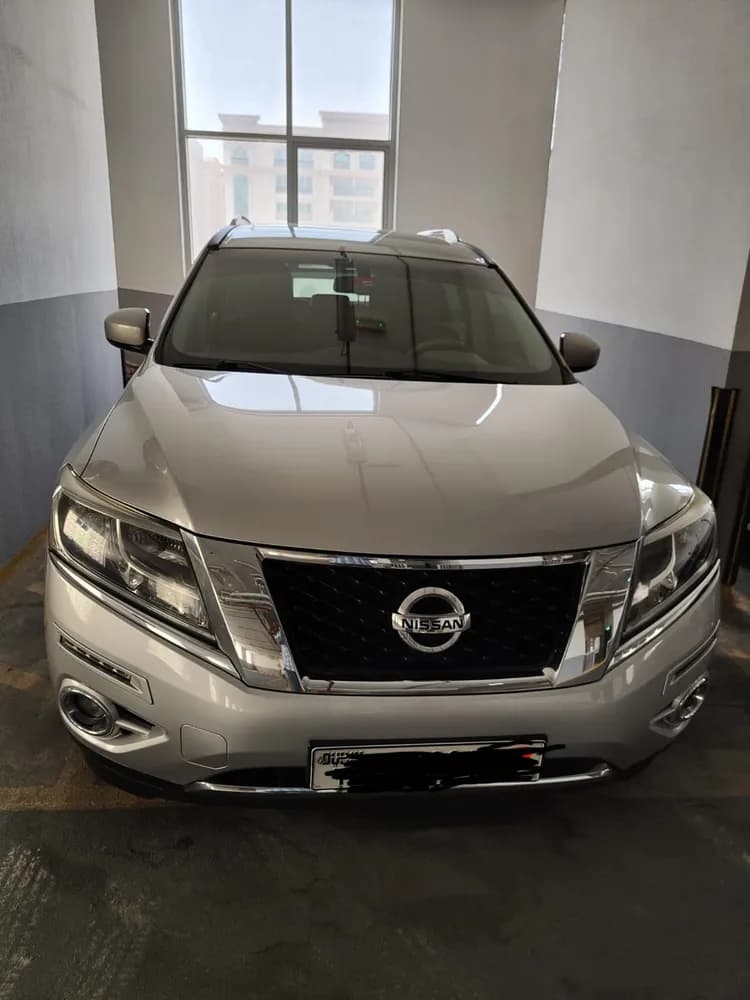 نيسان باثفايندر 3.5L SV 4WD 2013 مستعملة