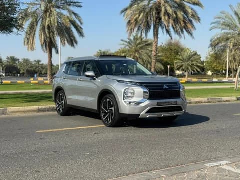 Used Mitsubishi Outlander 2.4L GLX (7-Seater) High 2024 Used Mitsubishi Outlander 2.4L GLX (7-Seater) High 2024 used_cars.forSale