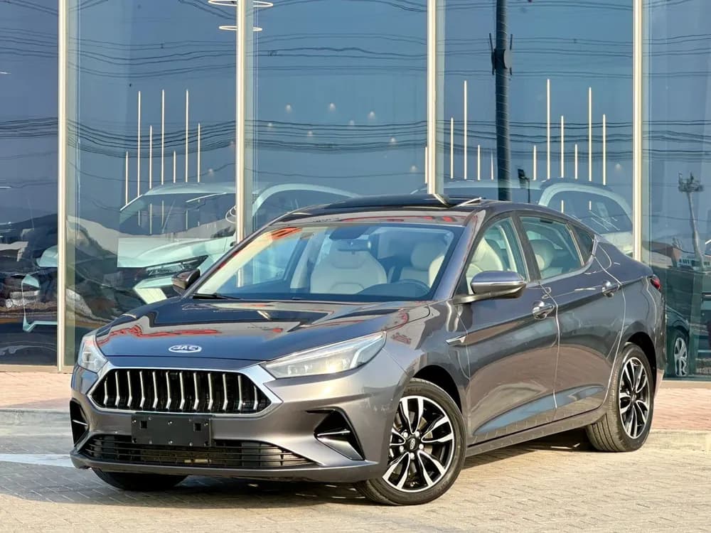 Used JAC J7 Sportback 1.5T Deluxe 2023 Used JAC J7 Sportback 1.5T Deluxe 2023 used_cars.forSale