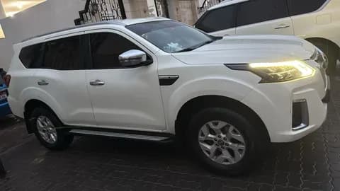 نيسان إكستيرا 4.0L S (Off Road Pack) 2021 مستعملة