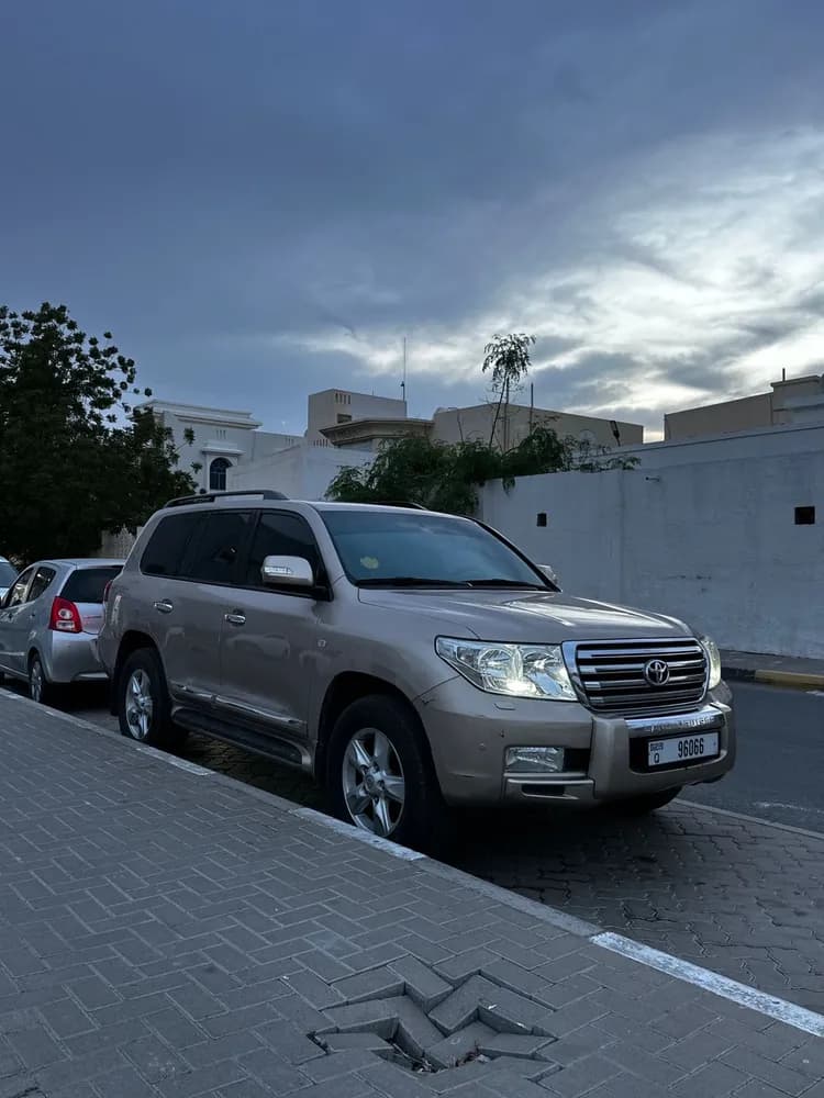 Used Toyota Land Cruiser VXR+ 2010