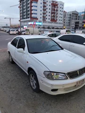 نيسان صني 1-6l-super-saloon 2001 مستعملة