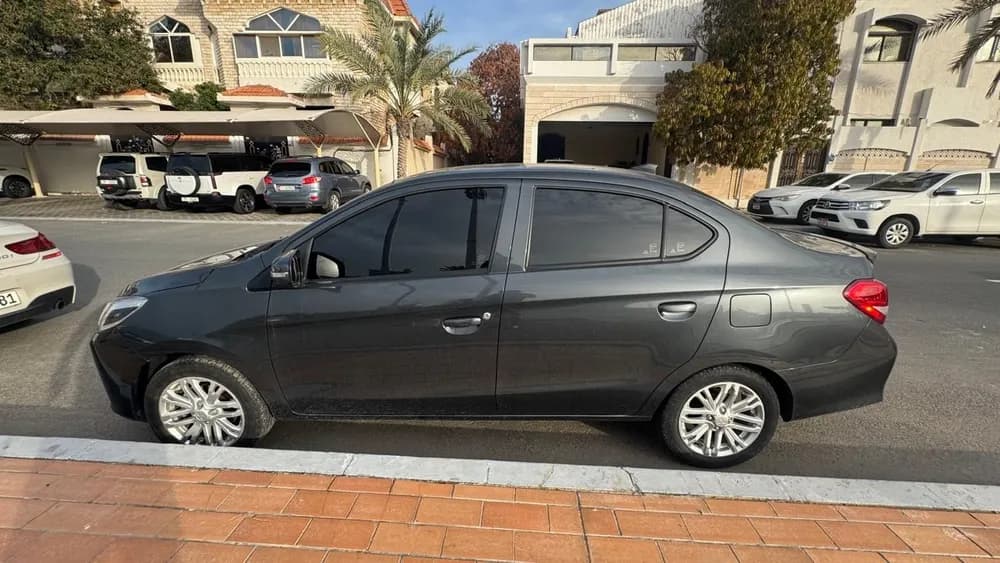 Used Mitsubishi Attrage 1.2 GLX (Mid Option) 2025 Used Mitsubishi Attrage 1.2 GLX (Mid Option) 2025 used_cars.forSale