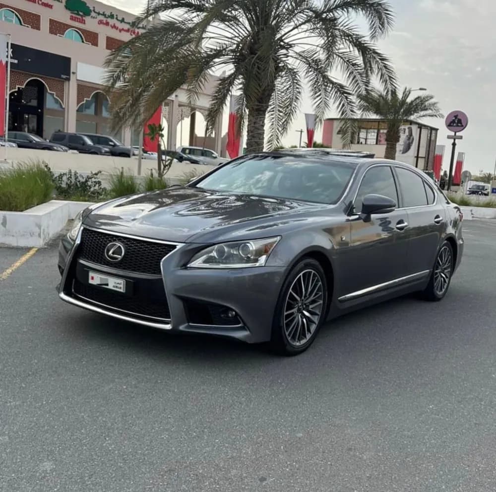 Used Lexus LS 460 4 door 4.6L SWB 2015