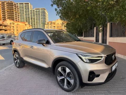 Used Volvo XC40 2.0T T5 Momentum Full Option (AWD) 2023 Used Volvo XC40 2.0T T5 Momentum Full Option (AWD) 2023 used_cars.forSale