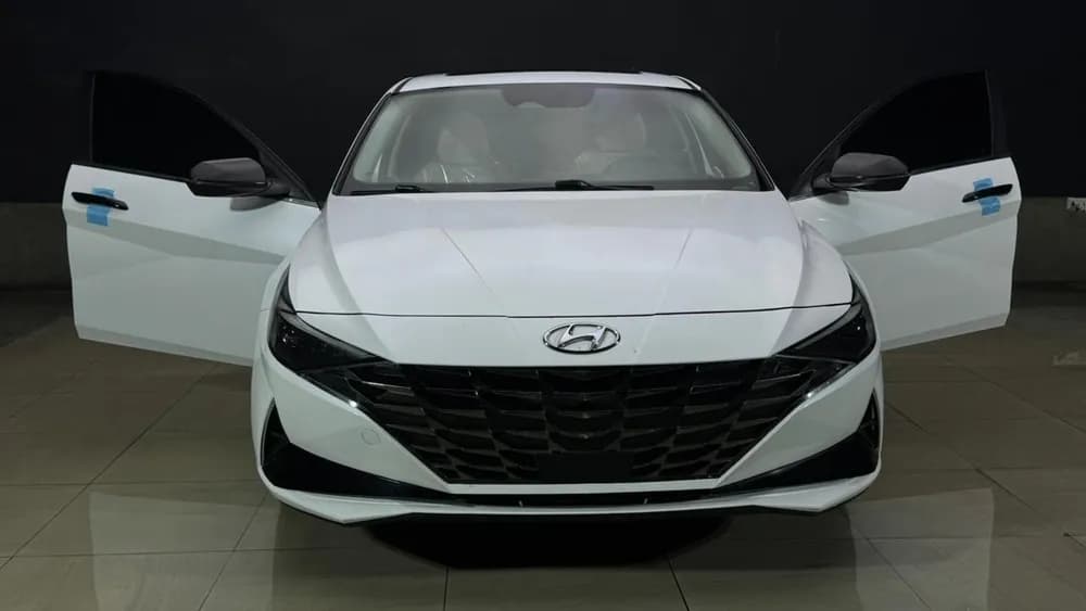 Used Hyundai Elantra 1.6L GLS A/T (Full Option) 2021 Used Hyundai Elantra 1.6L GLS A/T (Full Option) 2021 used_cars.forSale