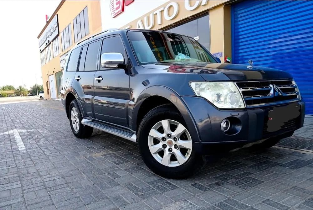 Used Mitsubishi Pajero 3.5L GLS 5 Door 2010