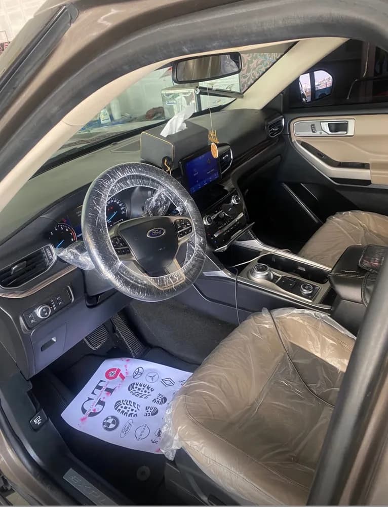 Used Ford Explorer 3.5L V6 LTD (AWD) Full Option 2021 Used Ford Explorer 3.5L V6 LTD (AWD) Full Option 2021 used_cars.forSale