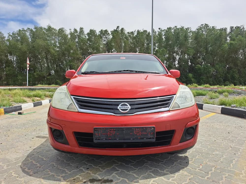 Used Nissan Tiida 1.8 Hatchback 2011