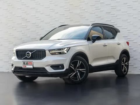 Used Volvo XC40 2021