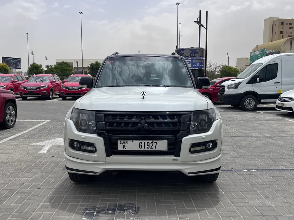 ميتسوبيشي باجيرو GLS V6 2020 مستعملة