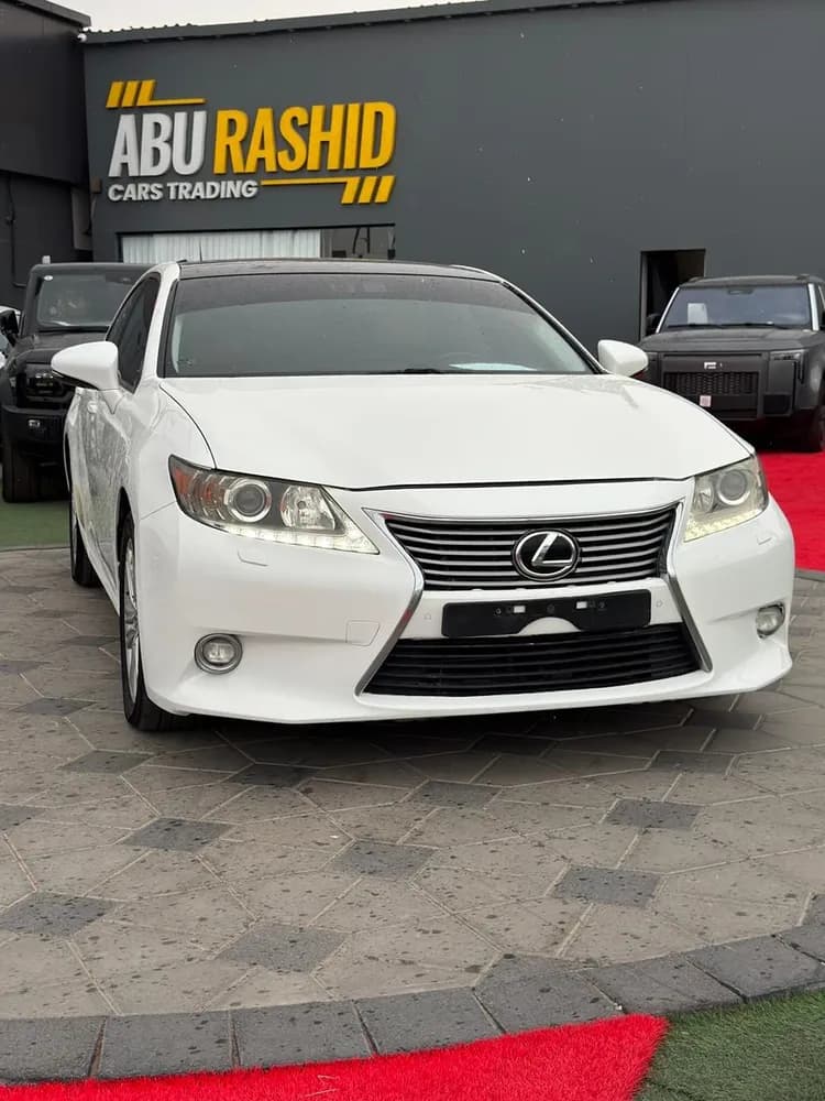 Used Lexus ES 350 4 door 3.5L 2014 Used Lexus ES 350 4 door 3.5L 2014 used_cars.forSale