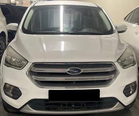 فورد إسكيب 2.0L EcoBoost SE (AWD) 2019 مستعملة