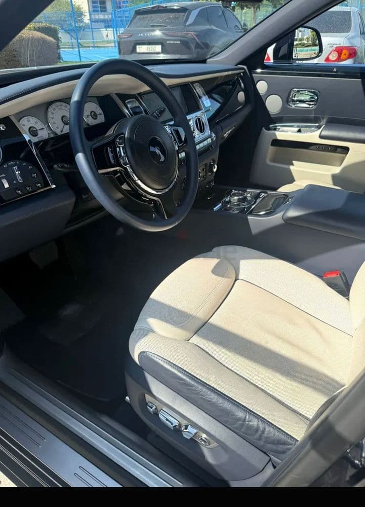 Used Rolls Royce Ghost 6.6L Black Badge (612 HP) 2017