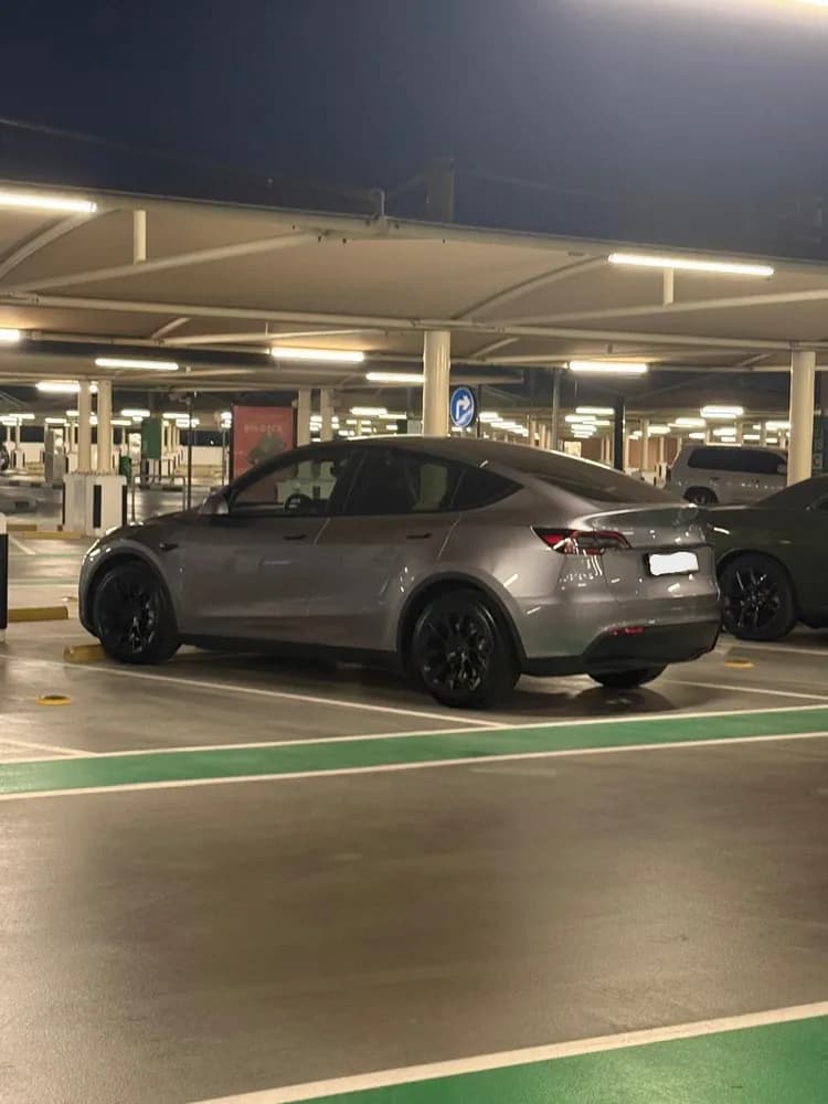 Used Tesla Model Y Long Range (AWD) 2023 Used Tesla Model Y Long Range (AWD) 2023 used_cars.forSale