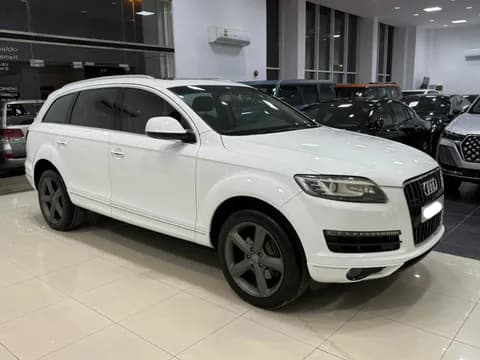 أودي كيو7 3.0L (272 HP) 2012 مستعملة أودي كيو7 3.0L (272 HP) 2012 مستعملة used_cars.forSale