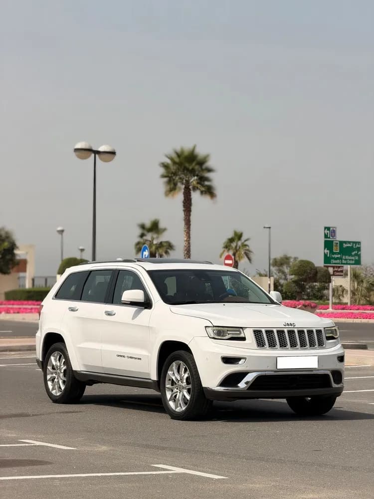 Used Jeep Grand Cherokee Summit 5.7L 2015 Used Jeep Grand Cherokee Summit 5.7L 2015 used_cars.forSale