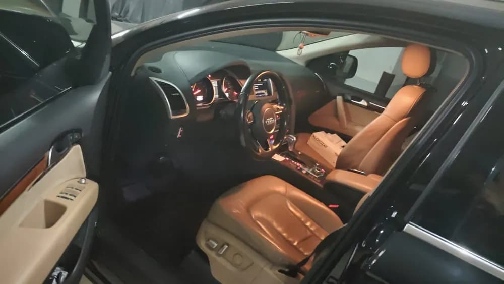 Used Audi SQ7 4.0L TFSI Quattro Tiptronic V8 2016 Used Audi SQ7 4.0L TFSI Quattro Tiptronic V8 2016 used_cars.forSale