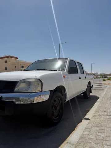 Used Nissan Pickup 2011