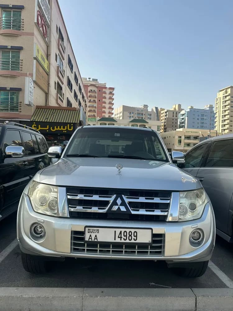 Used Mitsubishi Pajero 3.8L GLS 5 Door high 2013