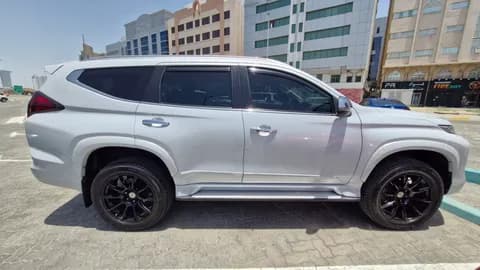 ميتسوبيشي مونتيرو سبورت 3.0L GLS (4WD) 2020 مستعملة