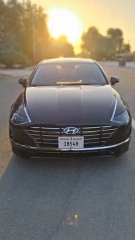 هيونداي سوناتا 2-5l-base 2022 مستعملة