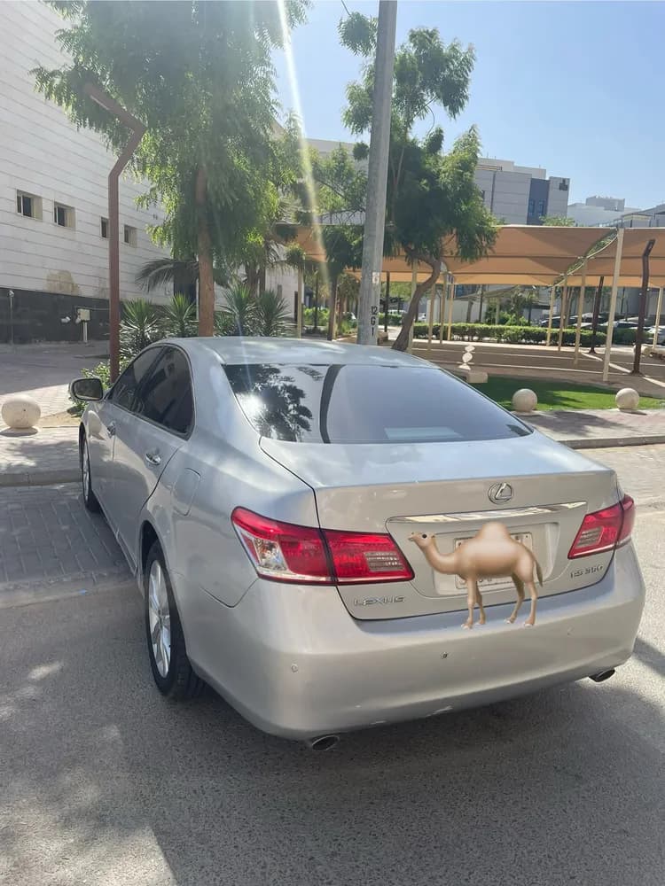 Used Lexus ES 350 4 door 3.5L 2011