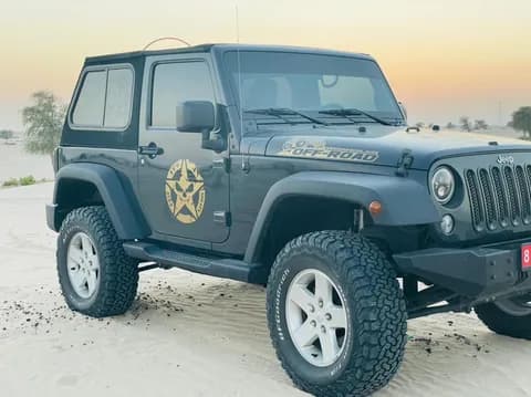 جيب رانجلر 3.6L أوتوماتيك 2016 مستعملة