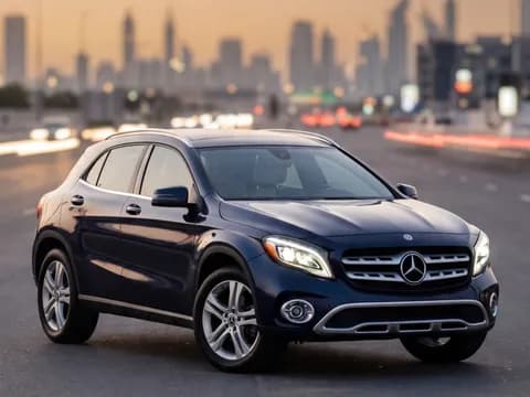 مرسيدس بنز جي ال أي 250 4MATIC 2020 مستعملة