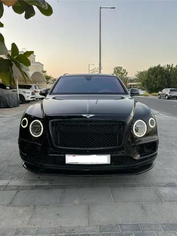 بنتلي بينتايجا W12 First Edition 2017 مستعملة
