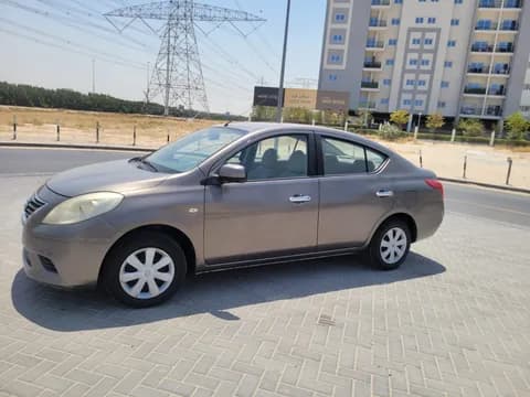 Used Nissan Sunny 2014