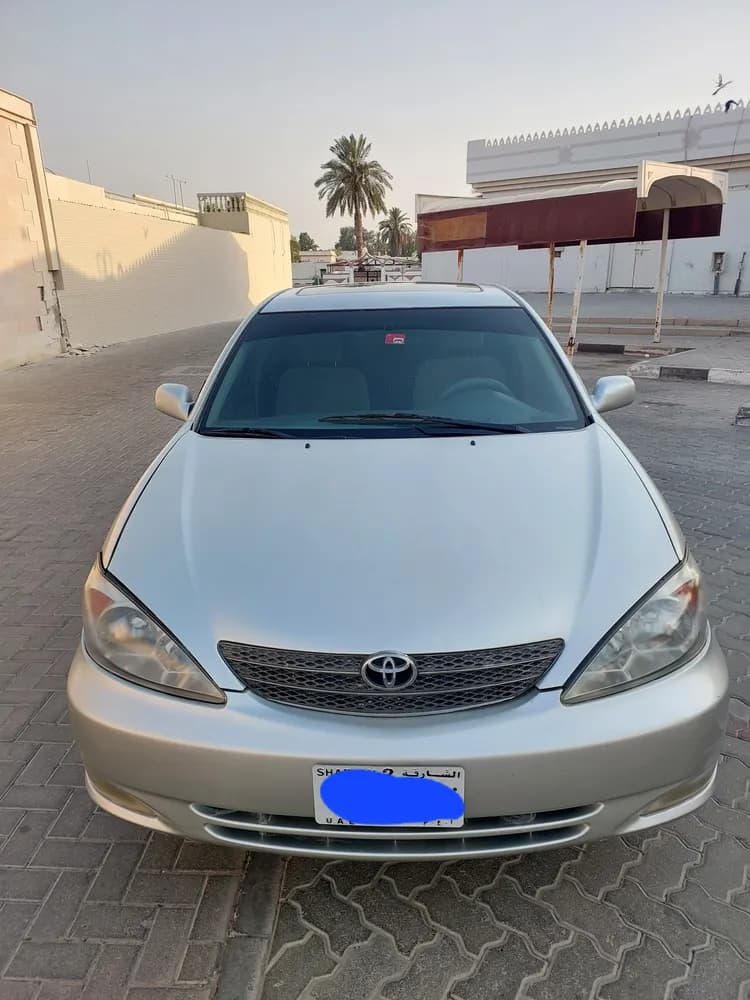 Used Toyota Camry 2.5L LE STD (204 HP) 2004