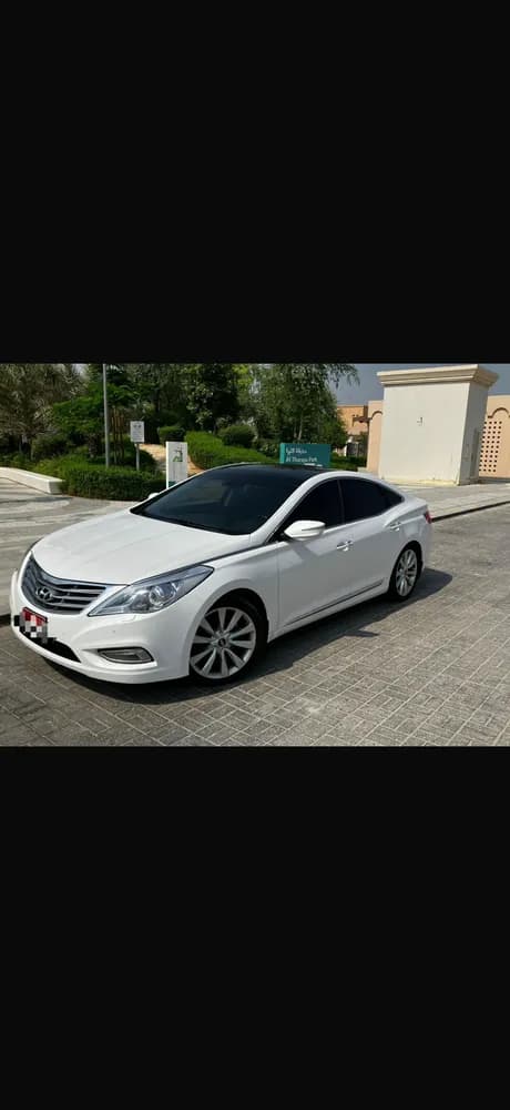هيونداي أزيرا 3.5L V6 Full Option 2015 مستعملة