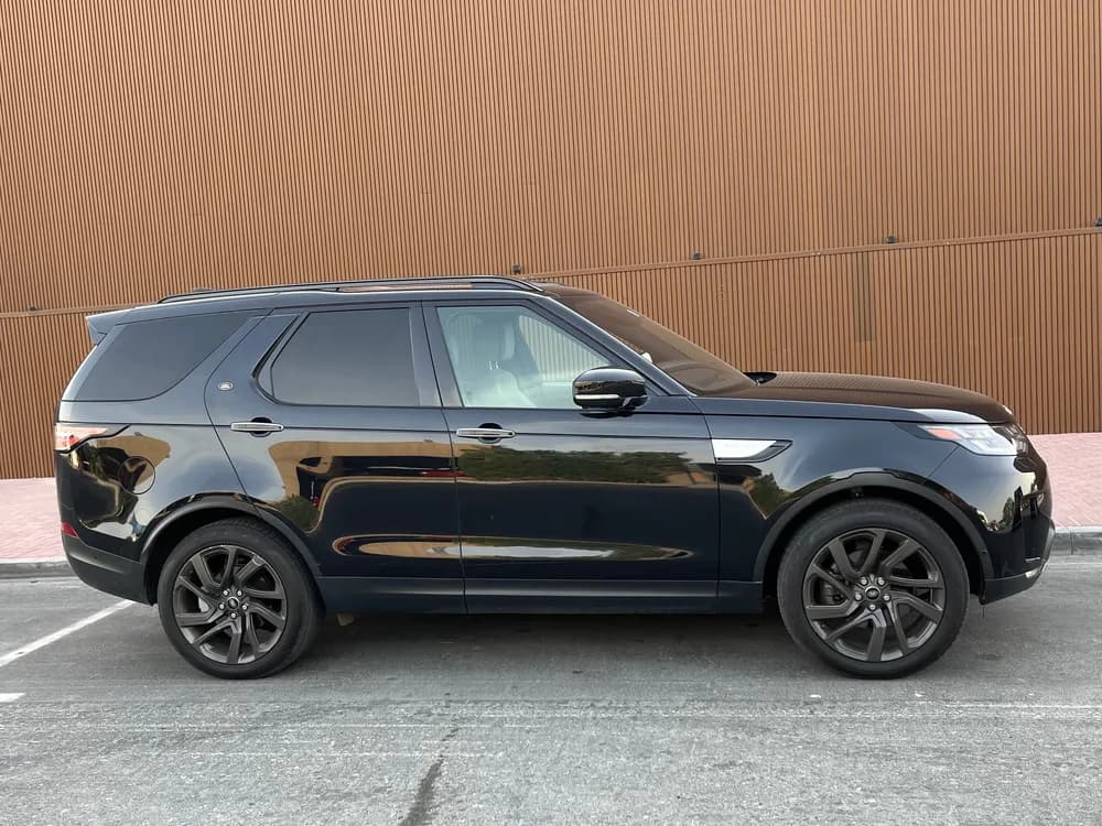 Used Land Rover Discovery 2019 Used Land Rover Discovery 2019 used_cars.forSale