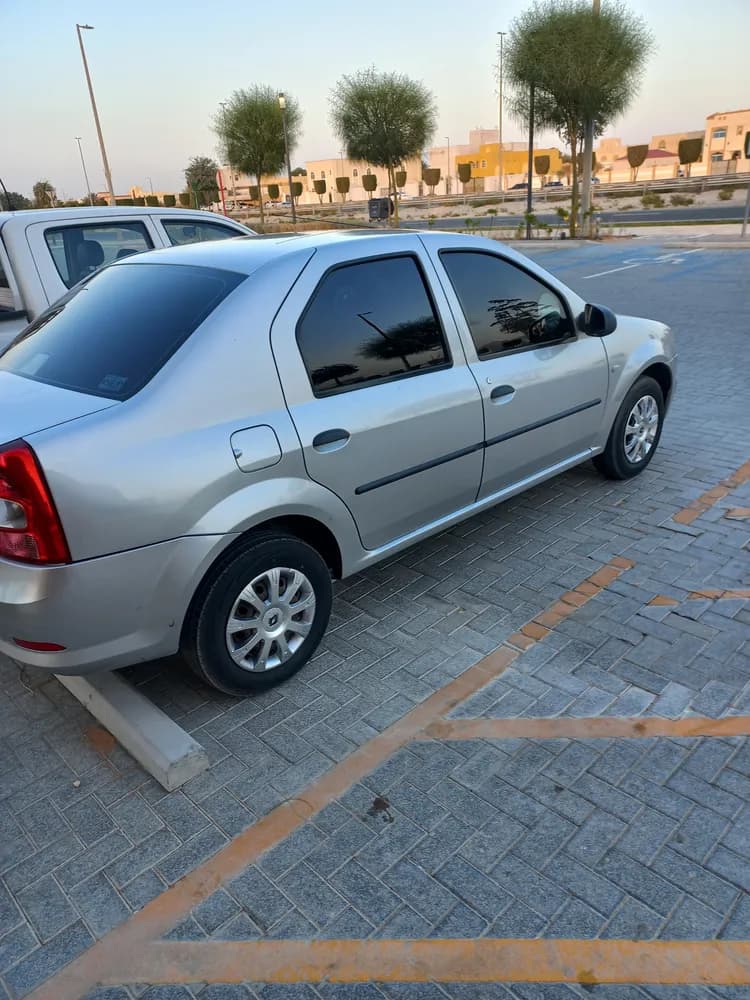 رينو لاجونا 2013 مستعملة رينو لاجونا 2013 مستعملة used_cars.forSale