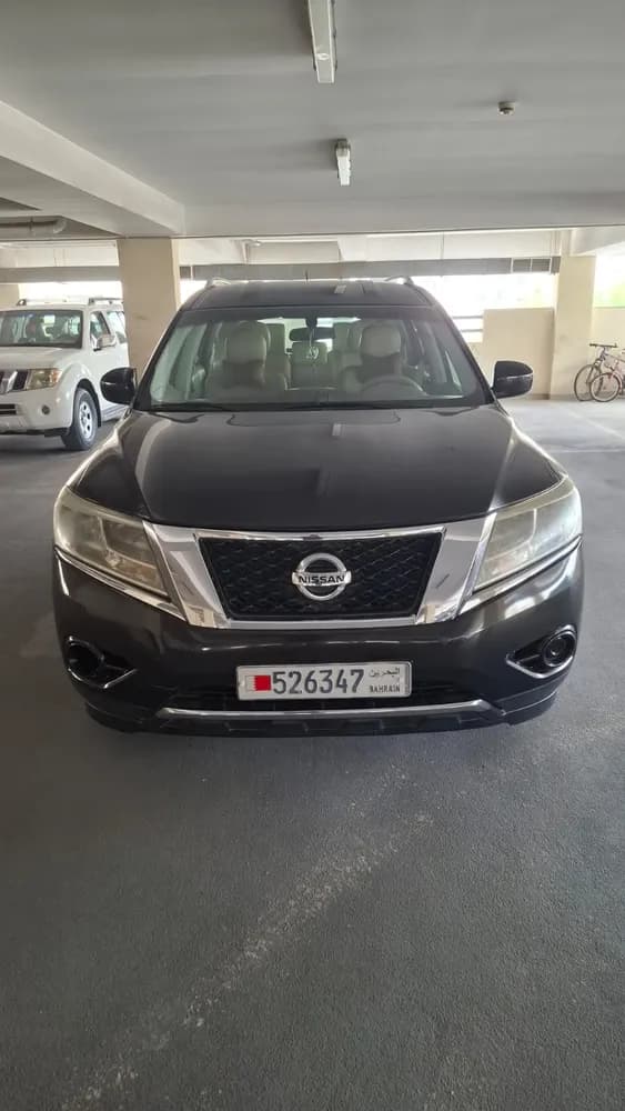 Used Nissan Pathfinder 3.5L S 2WD 2015