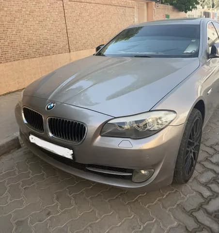 بي إم دبليو الفئة الخامسة - سيدان 535i 2013 مستعملة