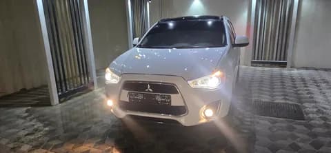 مستعملة ميتسوبيشي أي أس اكس 2.0 4WD 2015