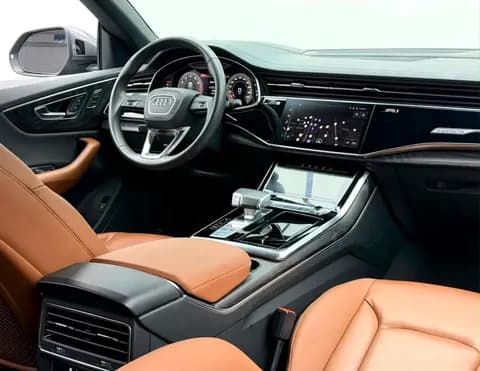 أودي Q8 3.0T 55 TFSI (335 HP) 2022 مستعملة