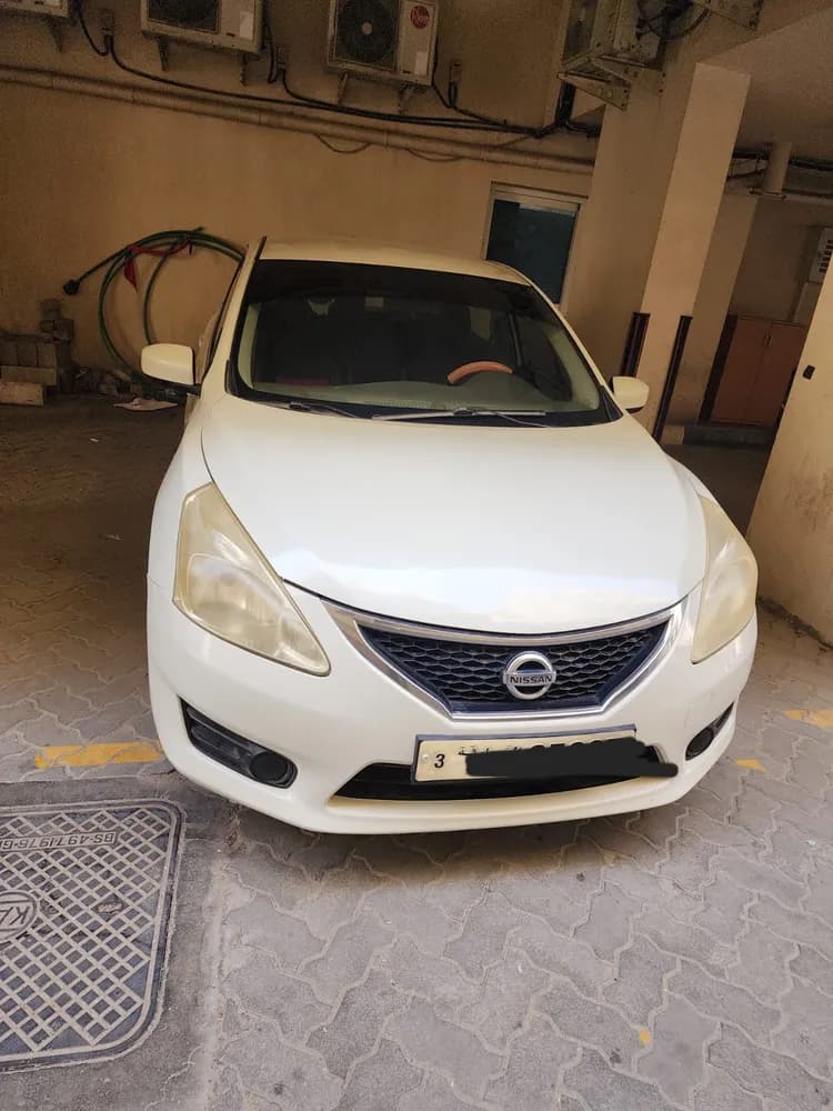 نيسان تييدا Hatchback 2016 مستعملة