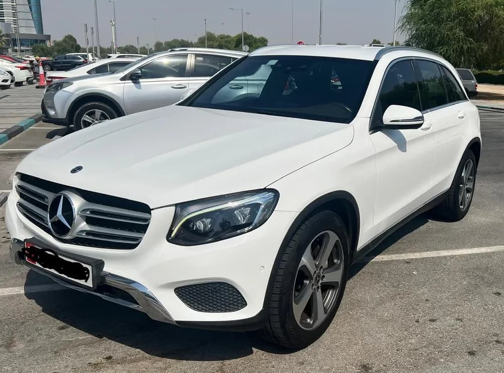 مرسيدس بنز جي إل سي-كلاس GLC 250 4MATIC 2018 مستعملة