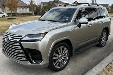 Used Lexus LX 600 Luxury AWD (7-Seats) 2022 Used Lexus LX 600 Luxury AWD (7-Seats) 2022 used_cars.forSale