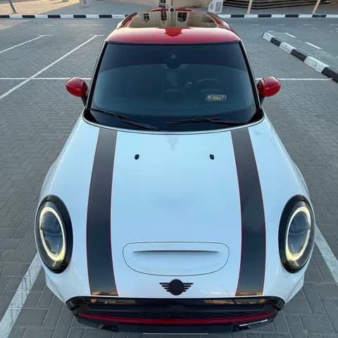 ميني ميني جون كوبر وركس كوبيه 2 Door Convertible 2024 مستعملة