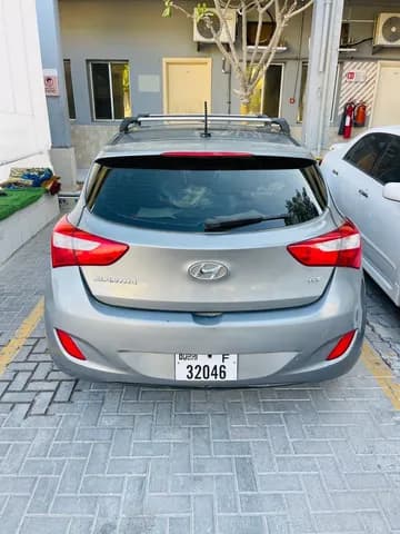 Used Hyundai Elantra 2.0L Comfort 2014 Used Hyundai Elantra 2.0L Comfort 2014 used_cars.forSale