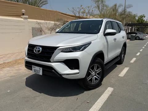 Used Toyota Fortuner 2.7L EXR 2024 Used Toyota Fortuner 2.7L EXR 2024 used_cars.forSale