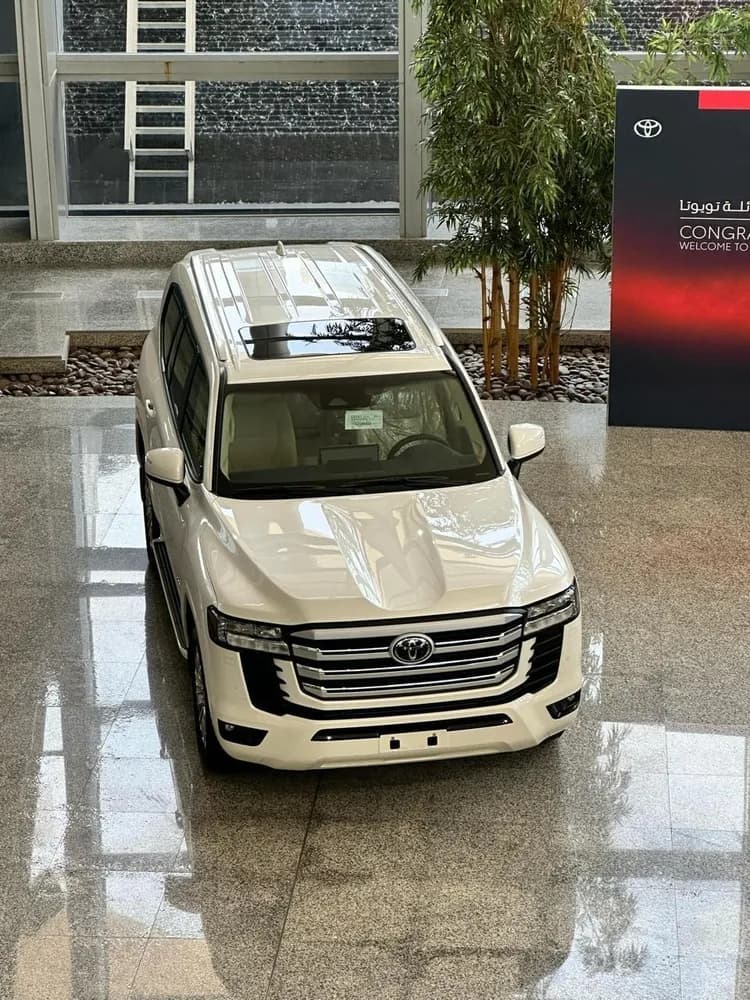 تويوتا لاند كروز 5 Door 4.0L 2026 جديدة