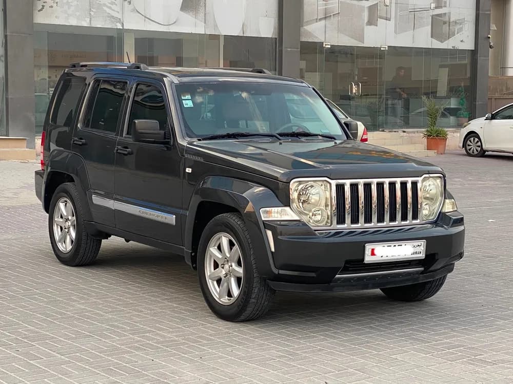 Used Jeep Cherokee 3.7 Limited 2010