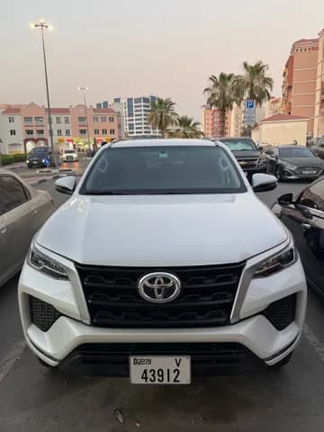 Used Toyota Fortuner 2.7L 2024 Used Toyota Fortuner 2.7L 2024 used_cars.forSale