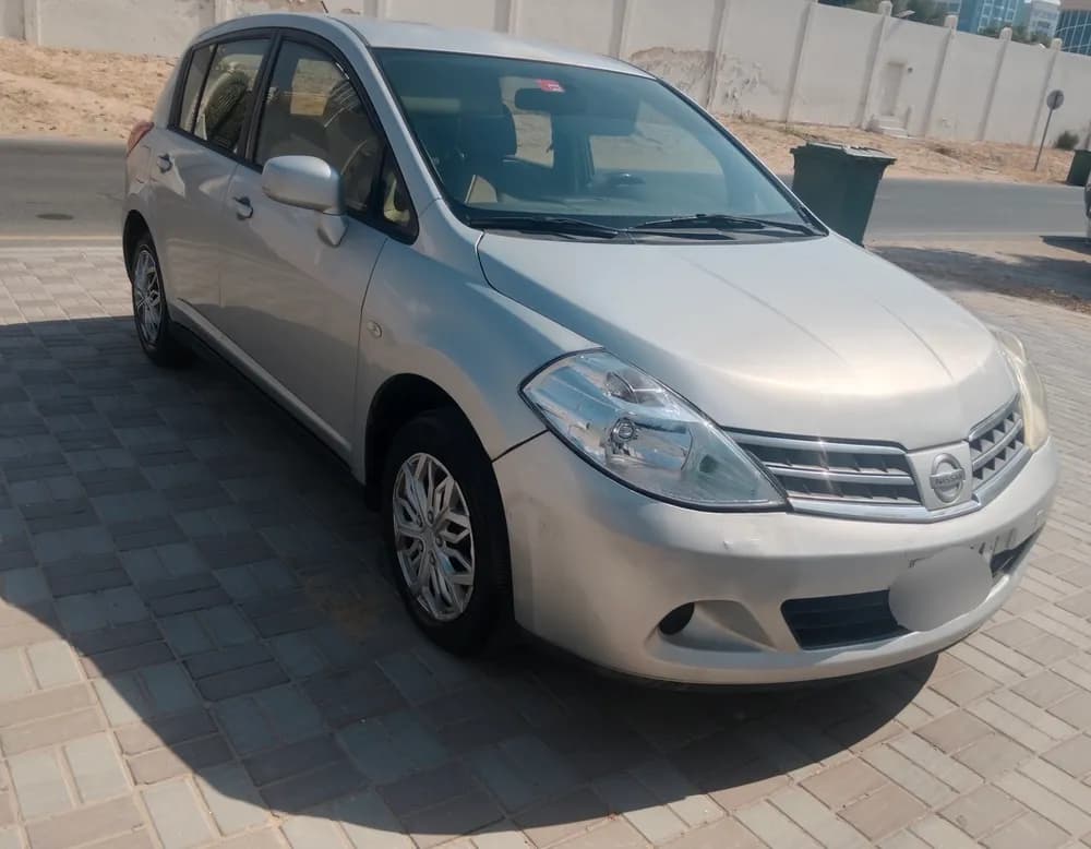Used Nissan Tiida 1.6 SV 2009