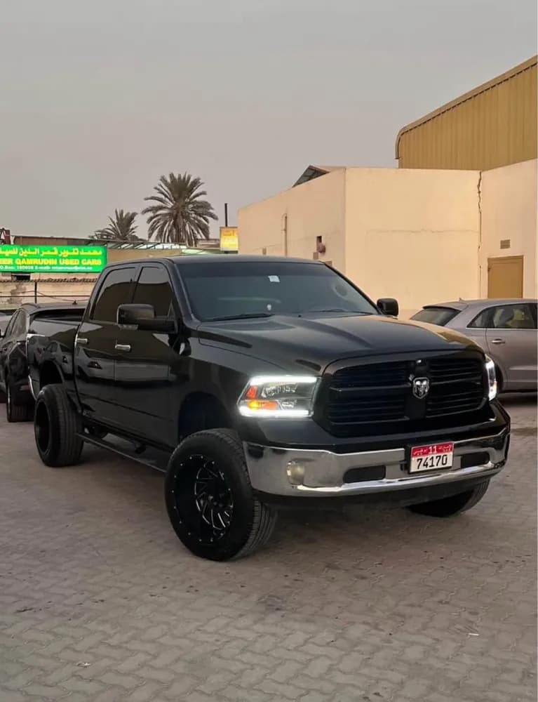 رام 1500 Big Horn Crew Cab 2013 مستعملة رام 1500 Big Horn Crew Cab 2013 مستعملة used_cars.forSale